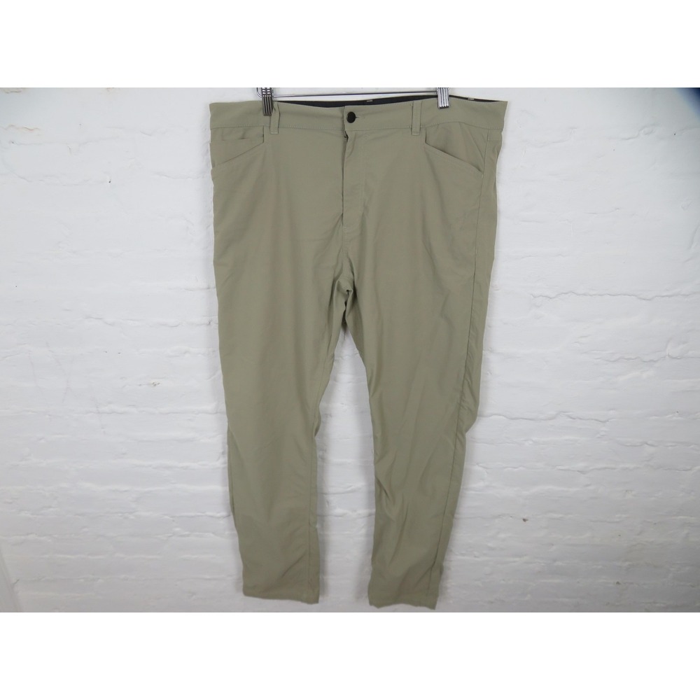 Western Rise Evolution Pants Mens 38x32 Beige Stretch Nylon Travel Chino Casual